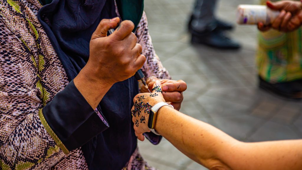 Evento culturale e mostra delle tradizioni marocchine