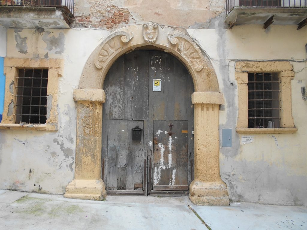 Palazzo Lucifero